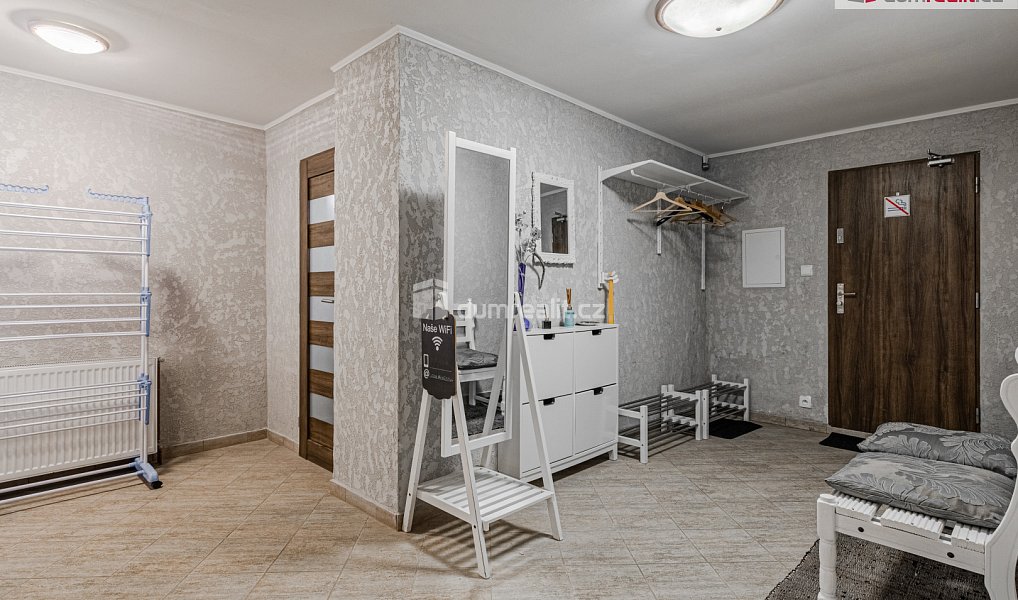 Prodej ubytovacího objektu 350 m², Bublava – náhled fotky 11