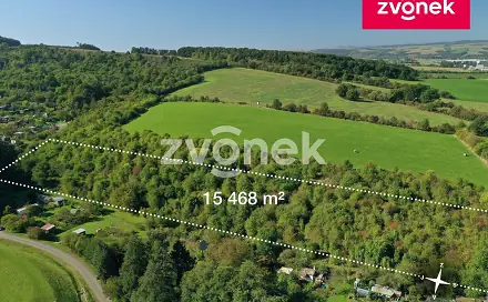 Prodej pole 15 468 m², Zlín - Malenovice