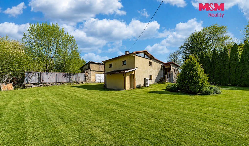 Prodej domu 170 m² s pozemkem 1 774 m², Lošany – náhled fotky 21