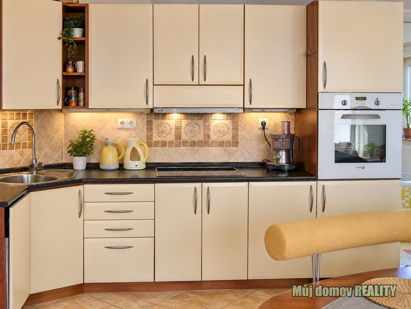 Pronájem bytu 2+kk 67 m² – fotografie 2