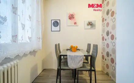 Pronájem bytu 2+1 60 m², 17. listopadu, Klášterec nad Ohří - Miřetice u Klášterce nad Ohří, okres Chomutov