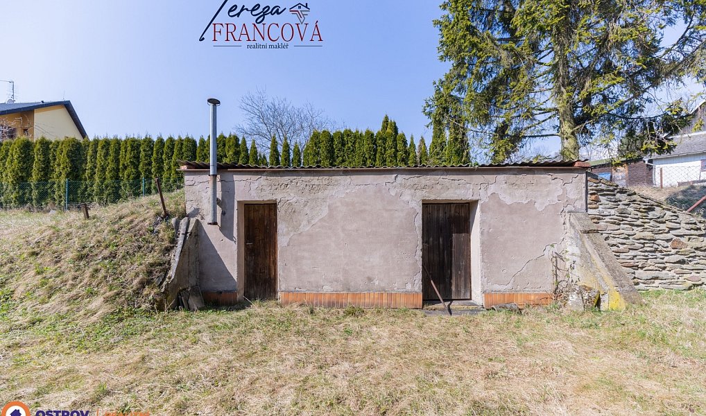 Prodej domu 222 m² s pozemkem 1 711 m², Šternberk – náhled fotky 29