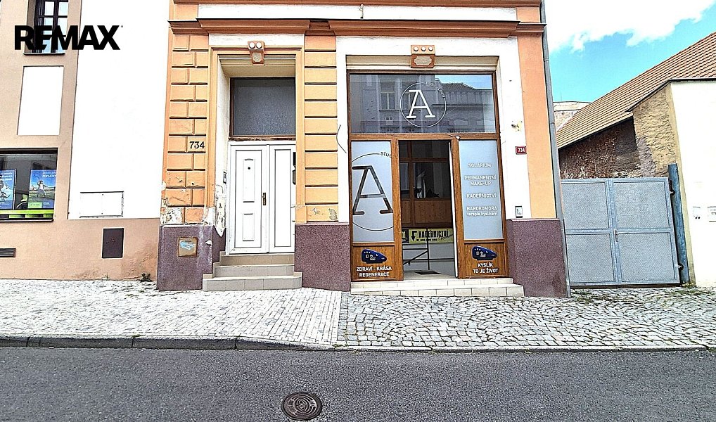 Pronájem kanceláře 15 m², Louny – náhled fotky 4