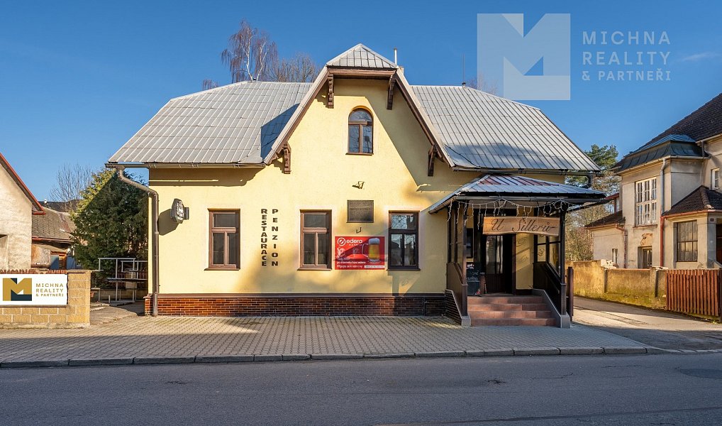 Prodej ubytovacího objektu 375 m², Svratka – náhled fotky 2