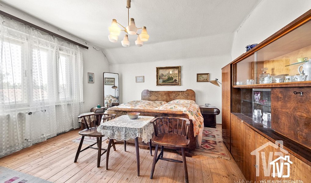 Prodej domu 270 m² s pozemkem 1 204 m², Žebrák – náhled fotky 18