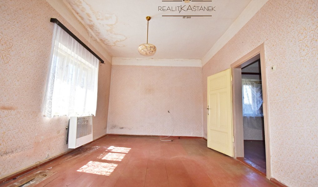 Prodej domu 131 m² s pozemkem 1 048 m², Nové Město pod Smrkem – náhled fotky 11