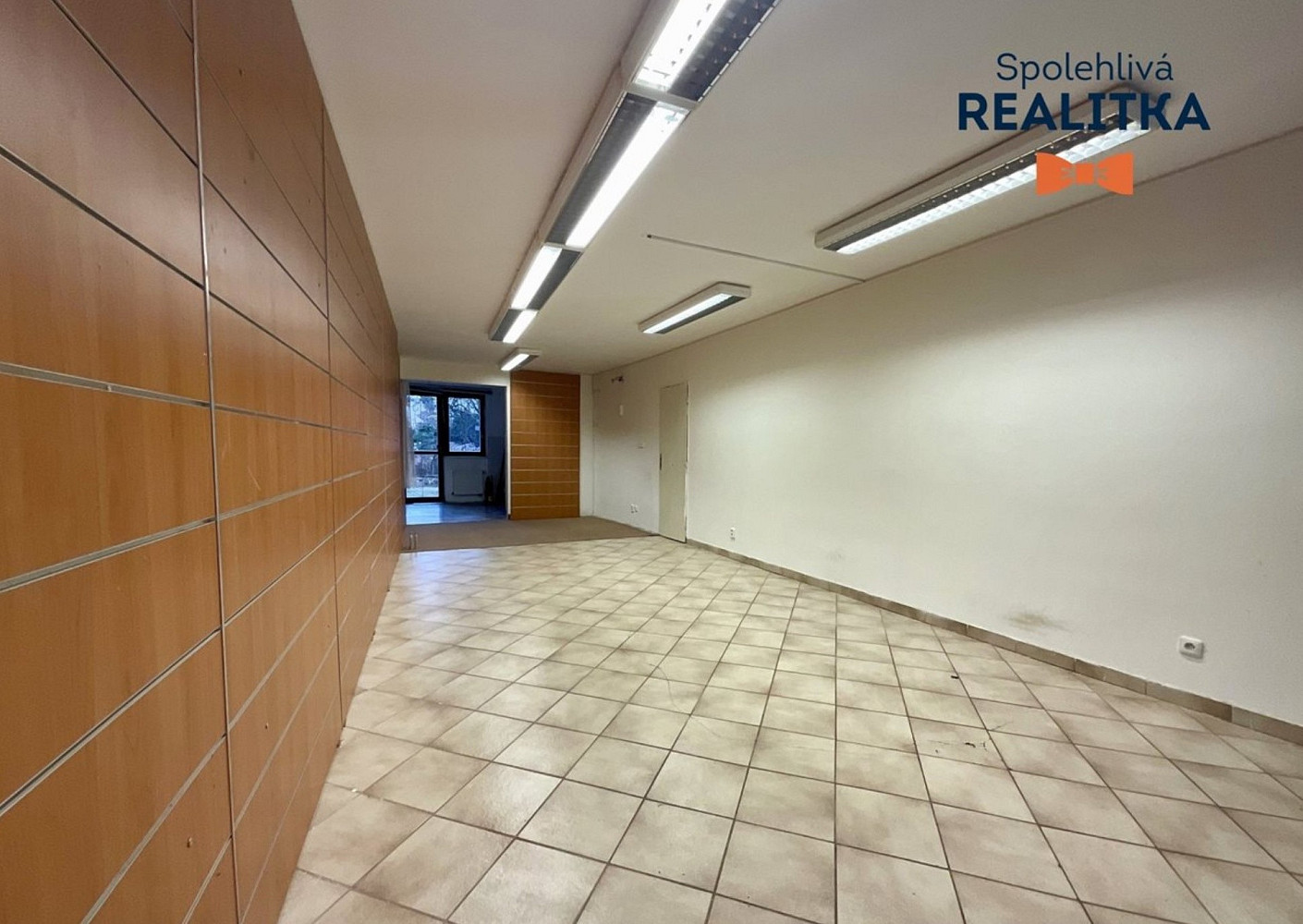 Prodej obchodních prostor 50 m² — photo 3