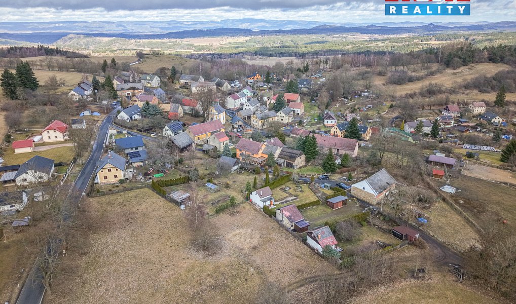 Prodej stavebního pozemku 1 889 m², Stanovice – náhled fotky 5