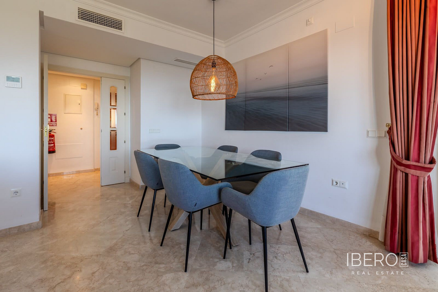 Piso 4+kk – Marbella - Más