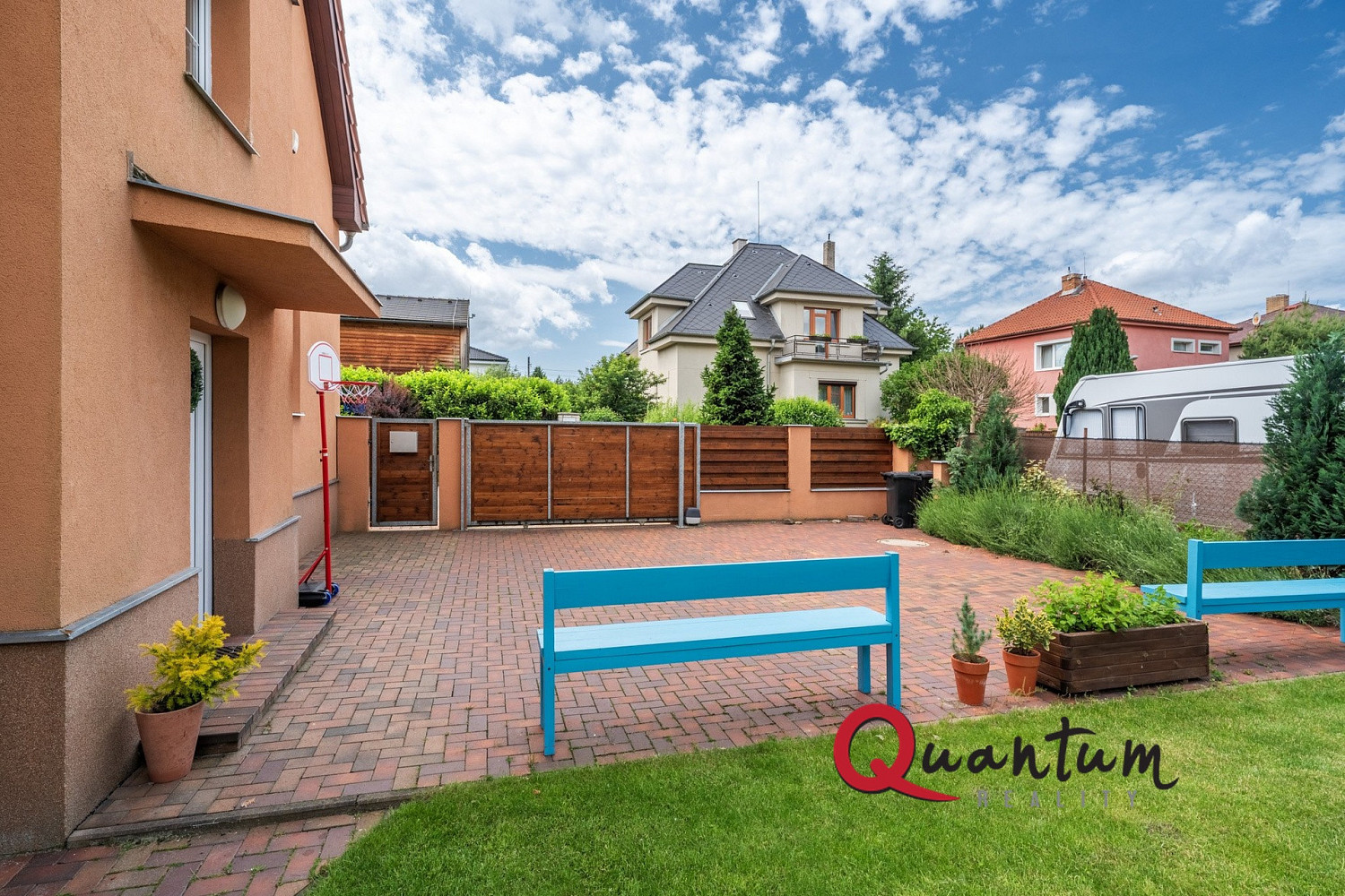 Prodej domu 279 m² s pozemkem 766 m² – fotografie 4