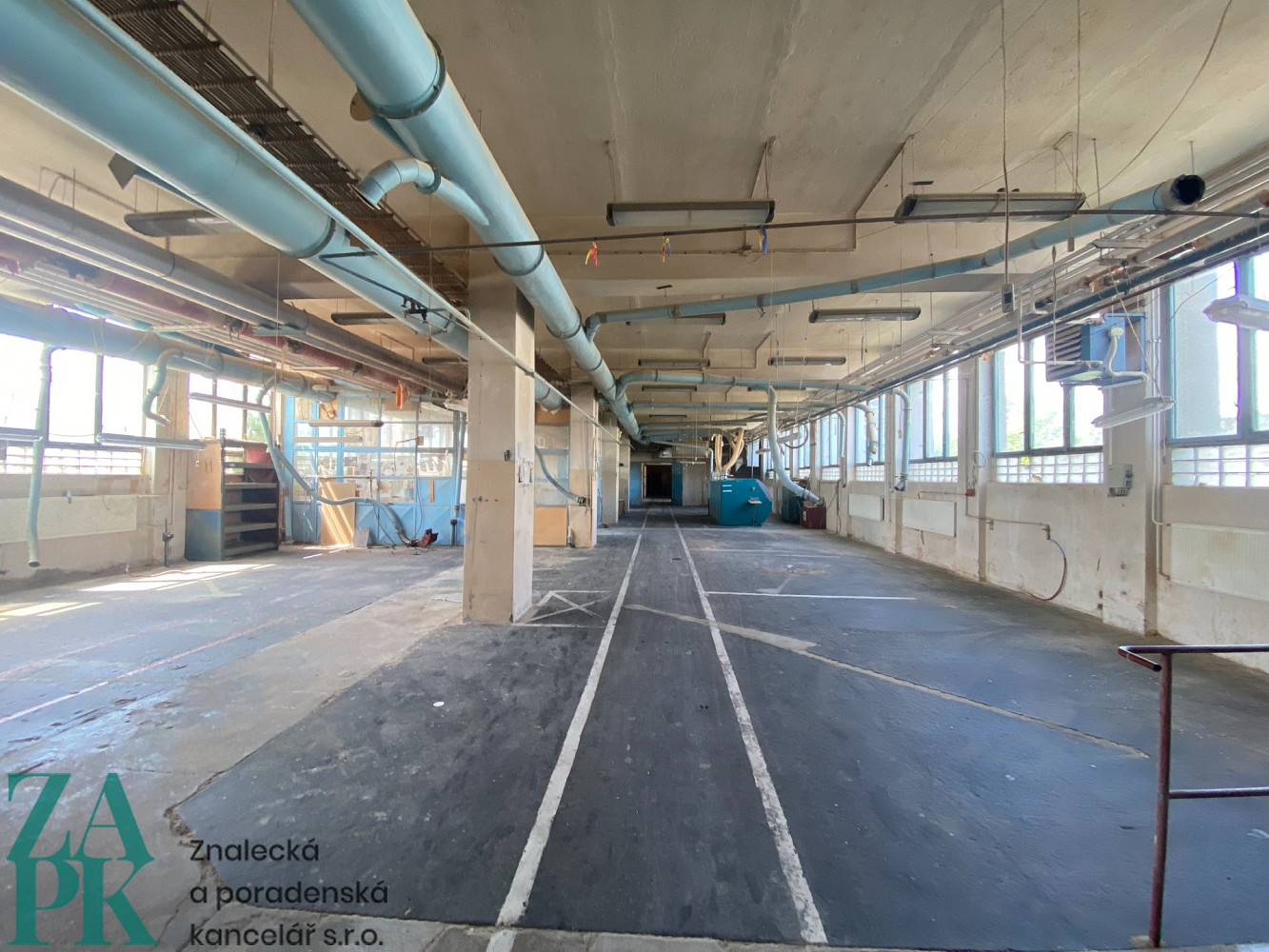 Pronájem skladovacích prostor 1 000 m² – fotografie 3