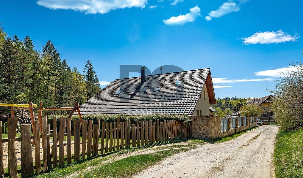 Prodej domu 491 m² s pozemkem 1 781 m², Písek – náhled fotky 38