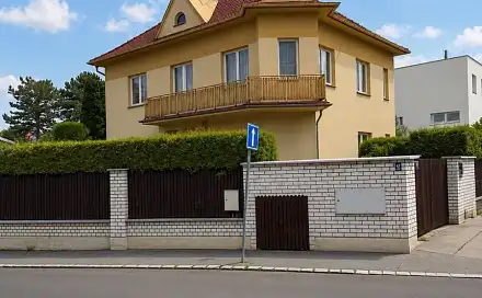 Prodej domu 220 m² s pozemkem 921 m², Suchdolská, Praha 6 - Sedlec