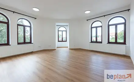 Pronájem bytu 2+kk 62 m², Náměstí K. V. Raise, Lázně Bělohrad, okres Jičín