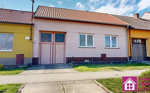 Prodej domu 227 m² s pozemkem 771 m², Prušánky, okres Hodonín
