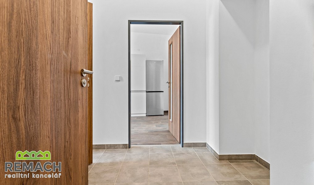 Pronájem bytu 1+1 42 m², Náchod – náhled fotky 9