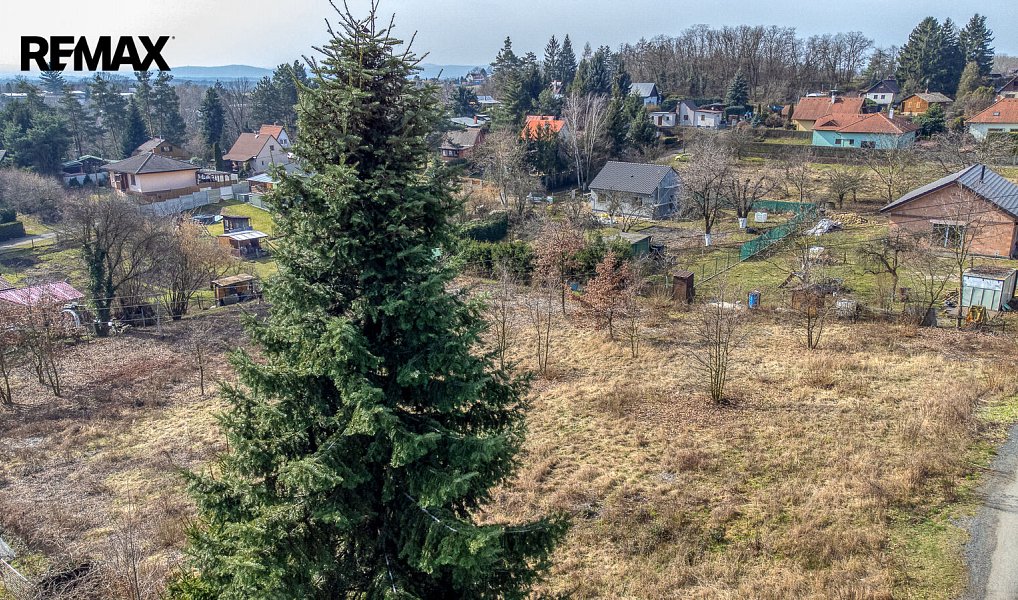 Prodej stavebního pozemku 2 747 m², Týnec nad Labem – náhled fotky 8