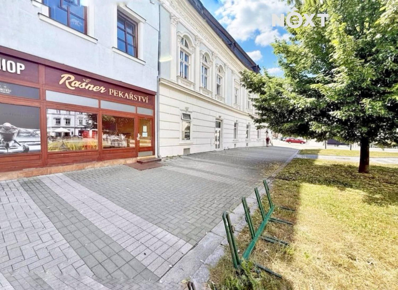 Pronájem obchodních prostor 62 m²