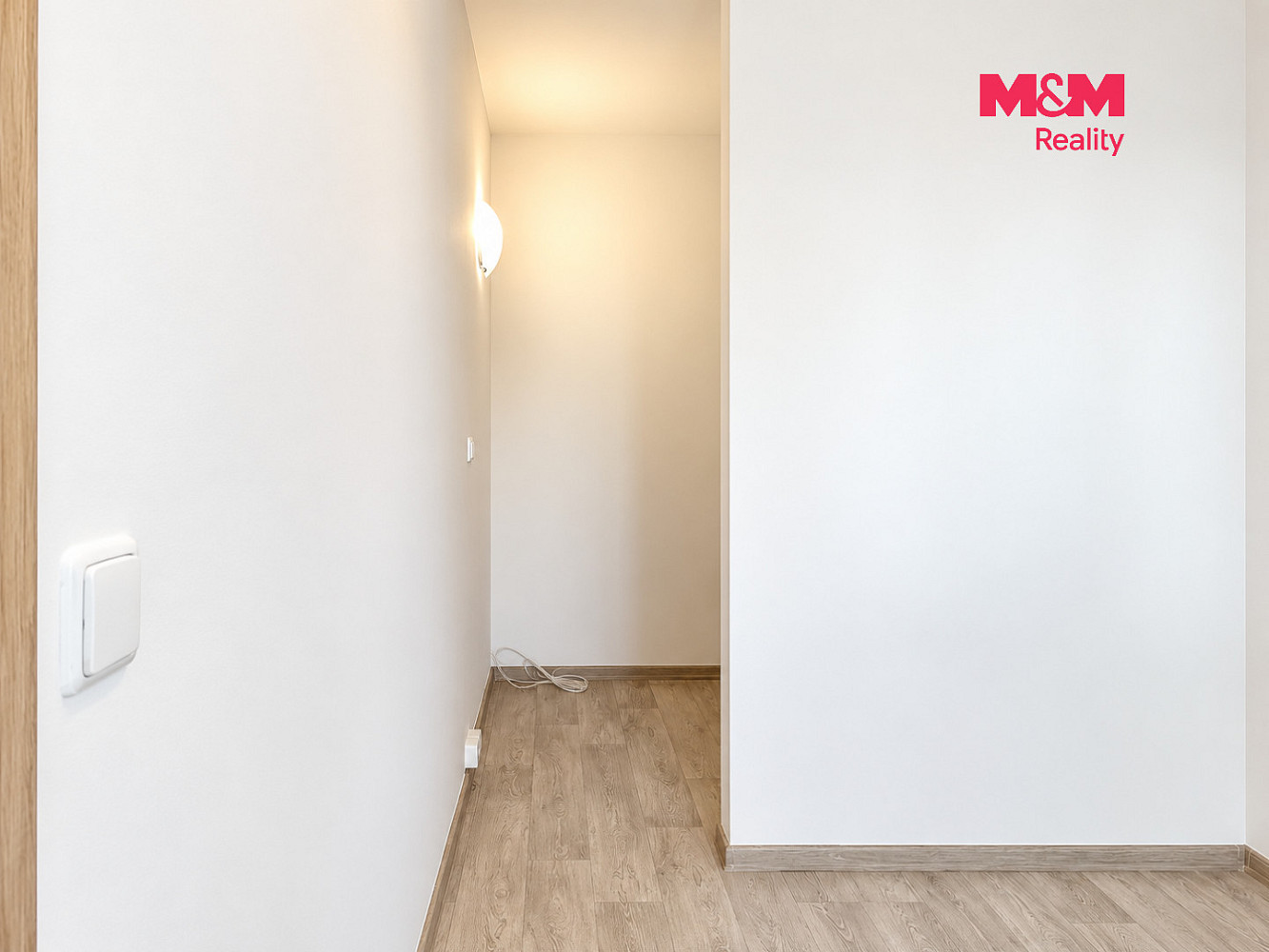 Pronájem bytu 2+1 45 m² – fotografie 4