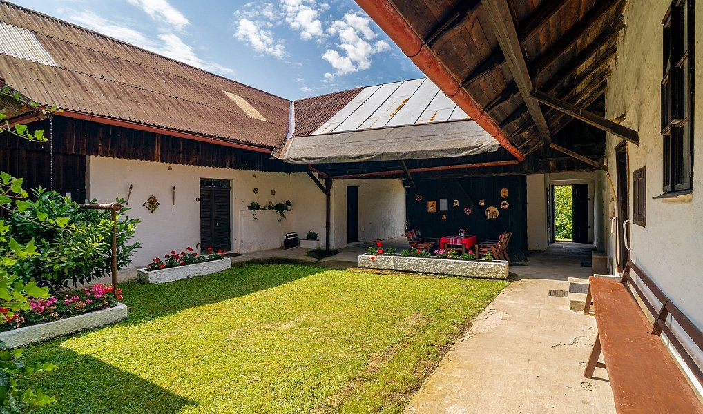 Prodej domu 93 m² s pozemkem 4 910 m², Velká Skrovnice – náhled fotky 18