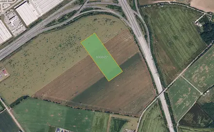 Prodej pole 10 493 m², Olomouc - Slavonín