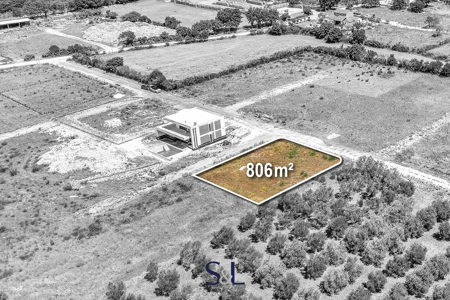 Prodej stavebního pozemku 806 m²
