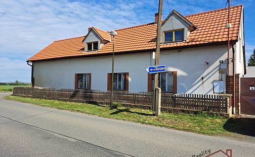 Prodej domu 100 m² s pozemkem 1 506 m², Polerady, okres Praha-východ