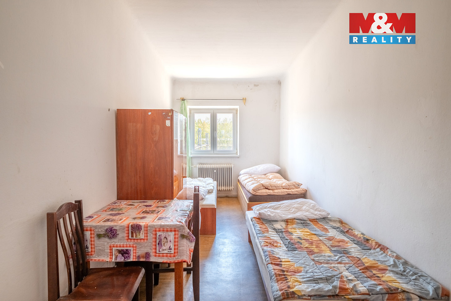 Prodej nájemního domu, činžáku 1 121 m² — photo 2