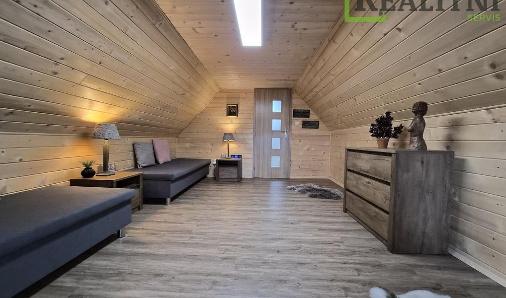 Prodej domu 80 m² s pozemkem 333 m², Teplá – náhled fotky 12