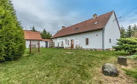 Prodej domu 180 m² s pozemkem 2 773 m², Dolní Hořice - Mašovice, okres Tábor