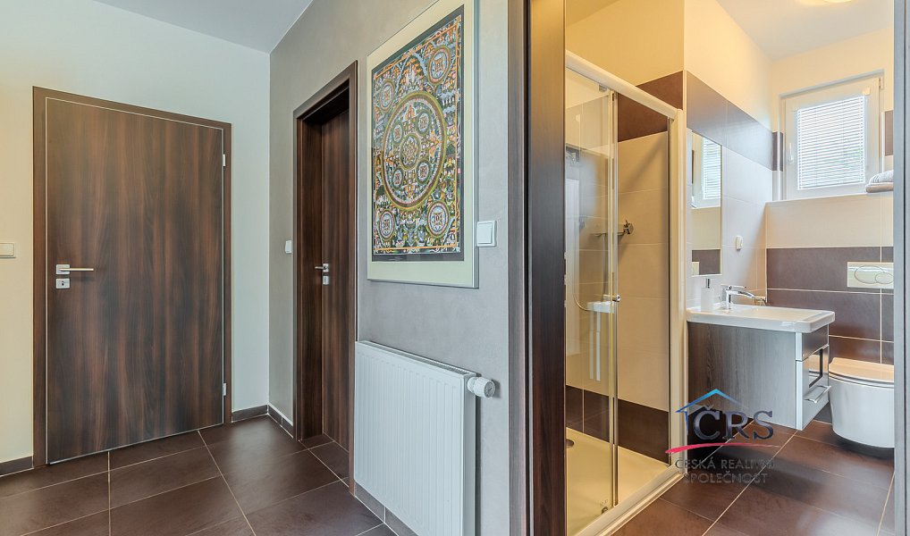 Prodej domu 310 m² s pozemkem 1 176 m², Hostivice – náhled fotky 17