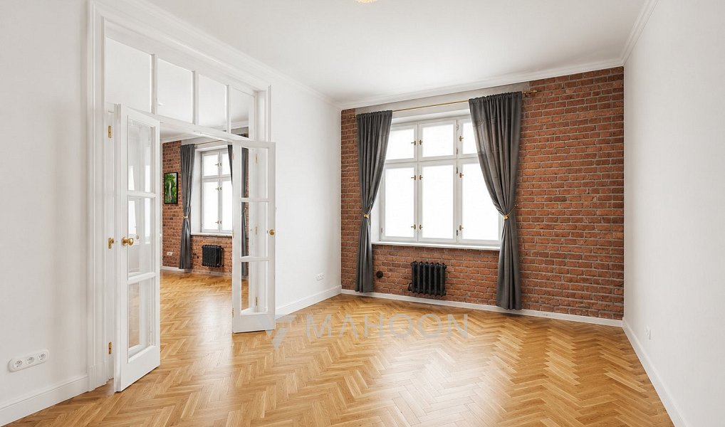 Prodej kanceláře 95 m², Hradec Králové – náhled fotky 2