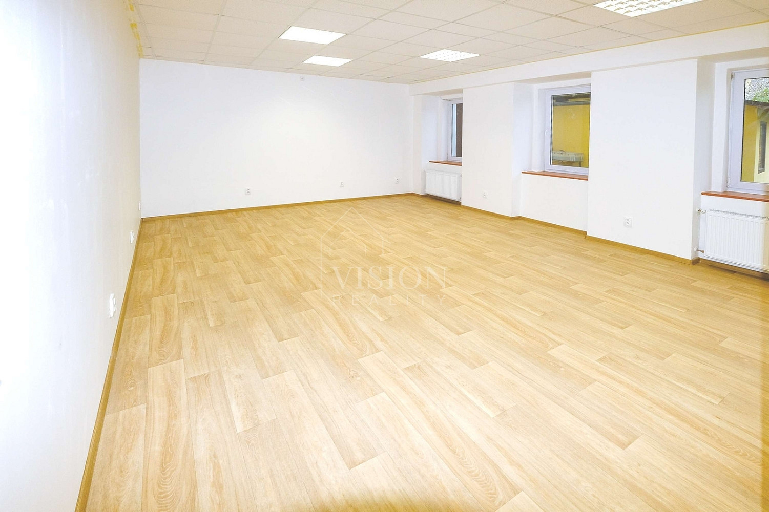 Pronájem kanceláře 30 m² – fotografie 2