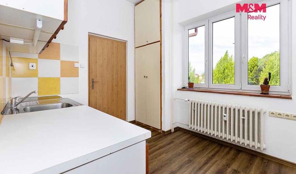 Pronájem bytu 2+1 59 m², Lázně Bohdaneč – náhled fotky 3