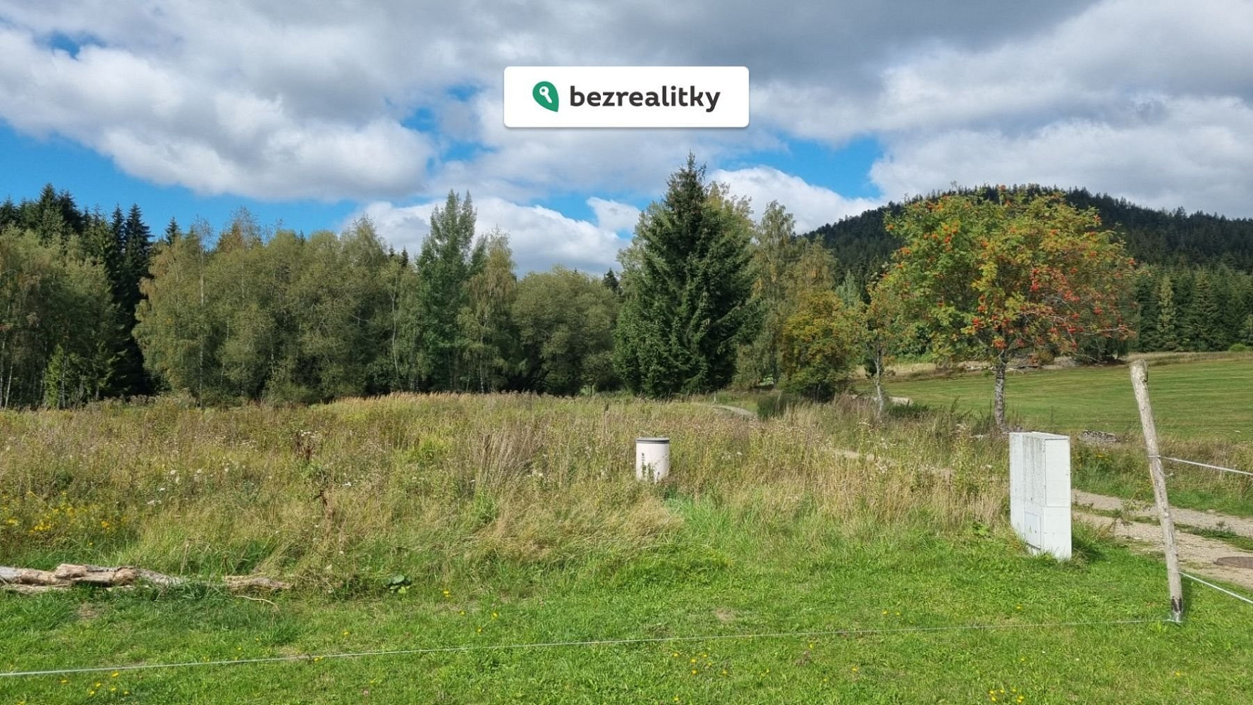 Prodej stavebního pozemku 3 812 m² – fotografie 5