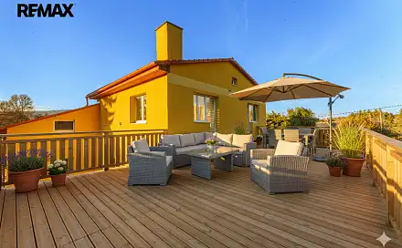 Prodej domu 208 m² s pozemkem 1 618 m², Příbram - Lazec