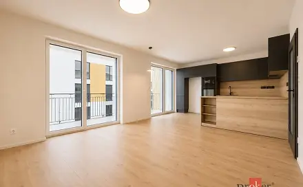 Pronájem bytu 4+kk 88 m², Veslařská, Plzeň - Litice