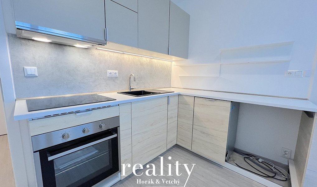 Pronájem bytu 1+1 40 m², Znojmo – náhled fotky 3