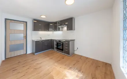 Pronájem bytu 2+1 57 m²