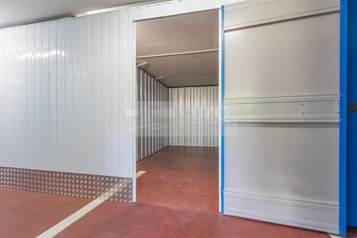 Malý sklad Praha, velikost 5 m², bezpečný a suchý - View 2