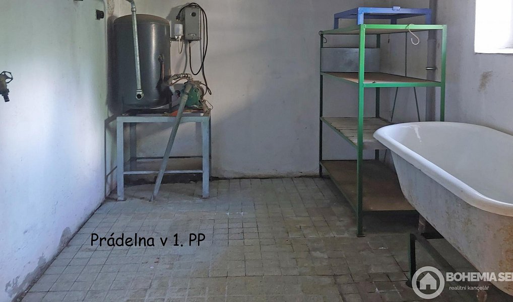 Prodej domu 185 m² s pozemkem 2 688 m², Vlkaneč – náhled fotky 18