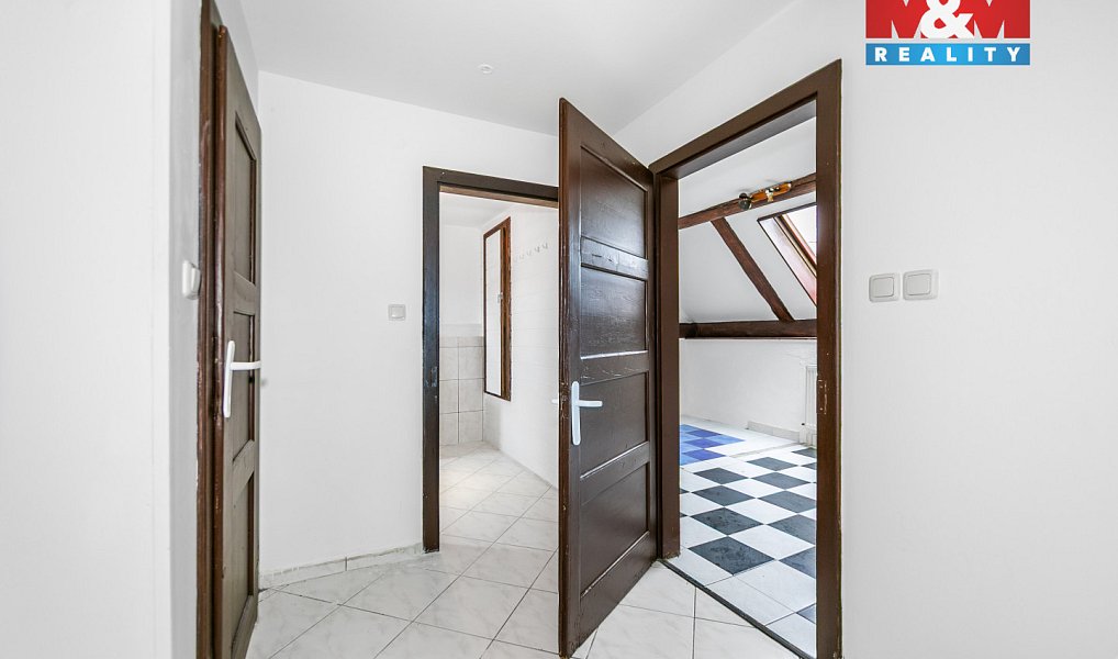 Prodej nájemního domu, činžáku 230 m², Holýšov – náhled fotky 16