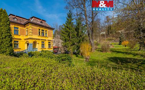 Pronájem bytu 1+kk 30 m², Dukelských hrdinů, Česká Kamenice, okres Děčín