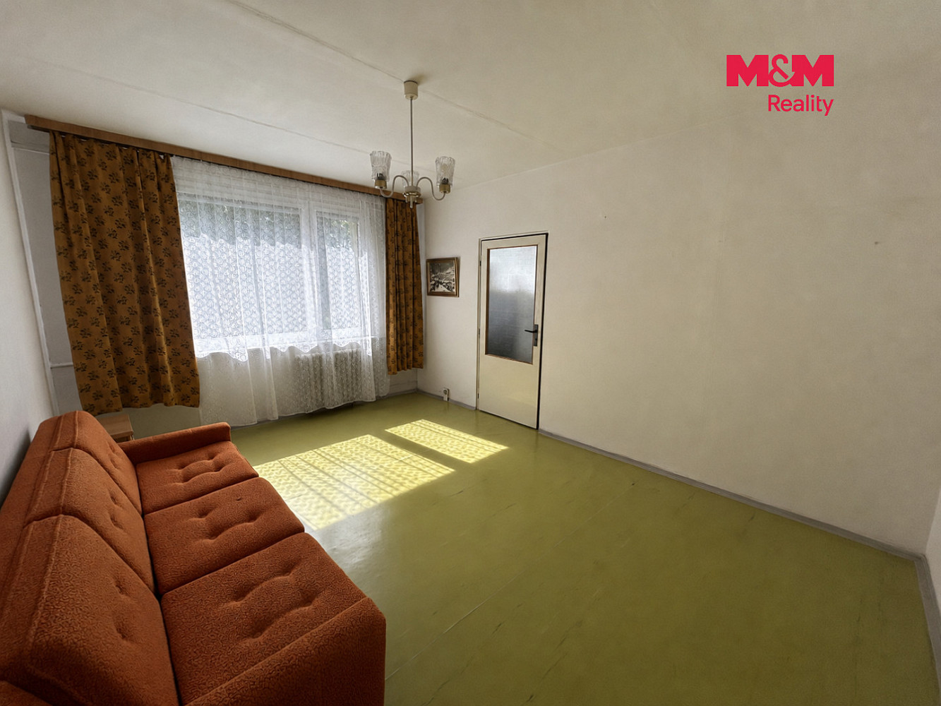 Pronájem bytu 2+1 65 m² – fotografie 3