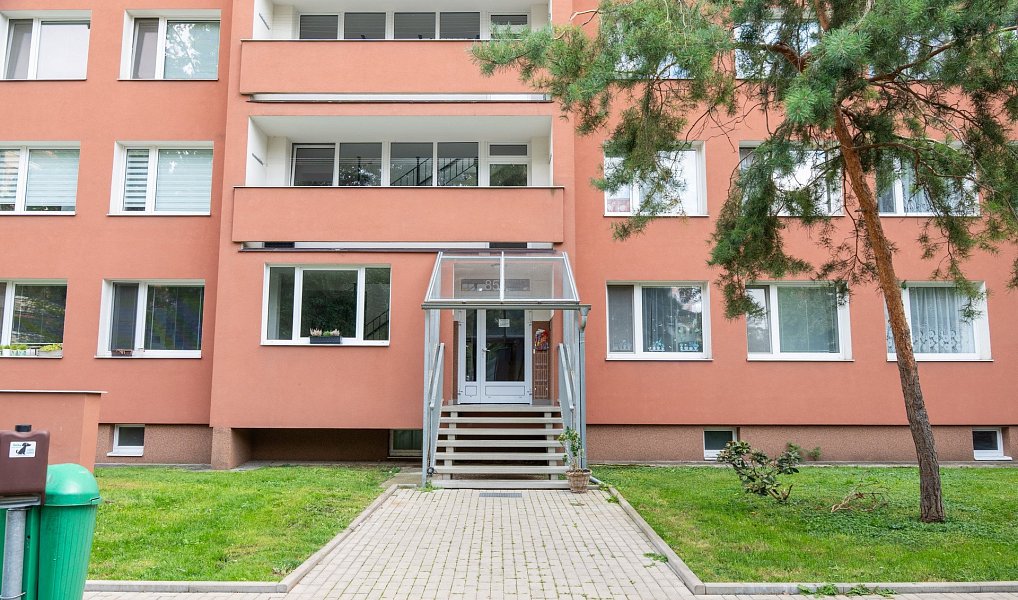 Prodej bytu 2+kk 40 m², Kolín – náhled fotky 22