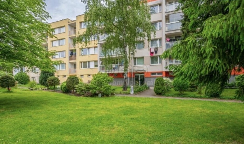 Prodej bytu 3+1 72 m², Jesenice – náhled fotky 15