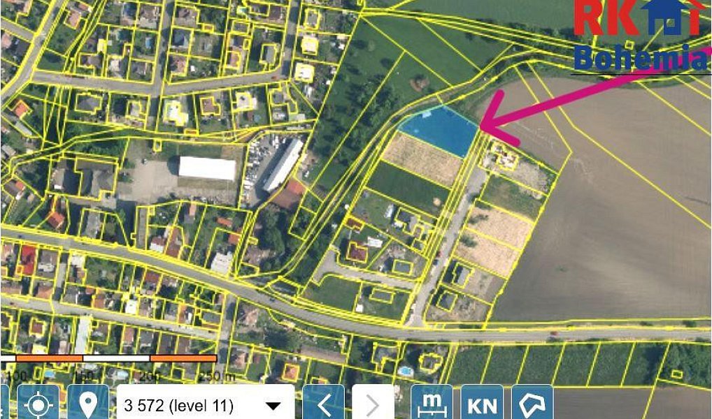 Prodej stavebního pozemku 1 369 m², Dobrovice – náhled fotky 2