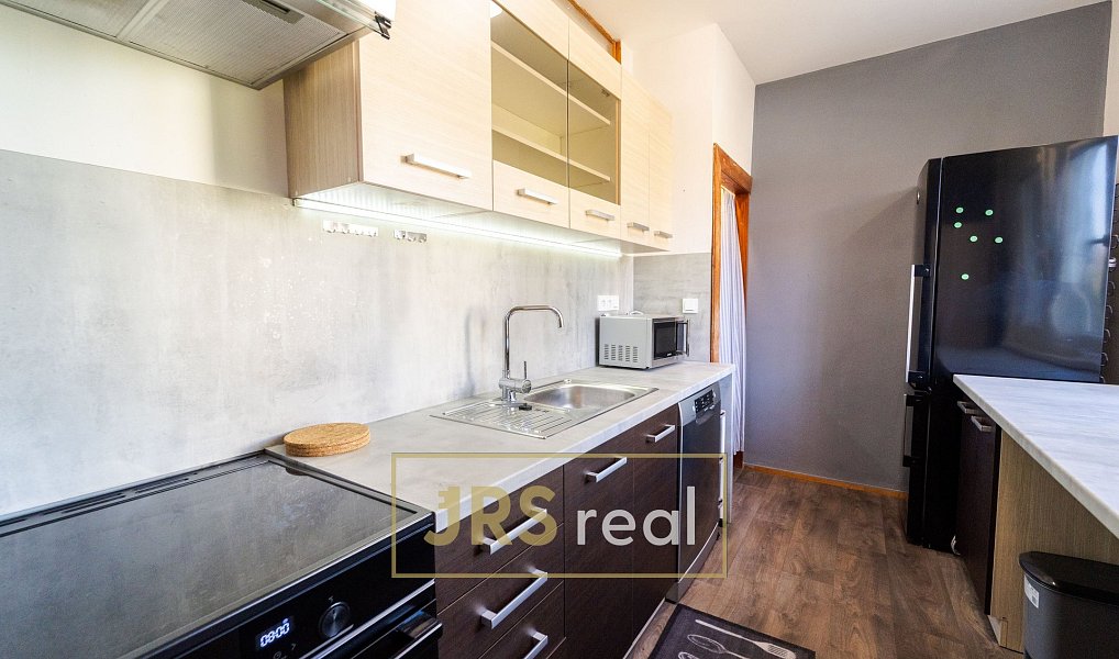 Prodej bytu 3+1 73 m², Hodonín – náhled fotky 2