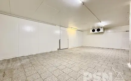 Pronájem výrobních prostor 949 m², U vlečky, Brno - Komárov