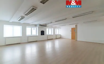 Prodej obchodních prostor 305 m², Šafaříkova, Prostějov